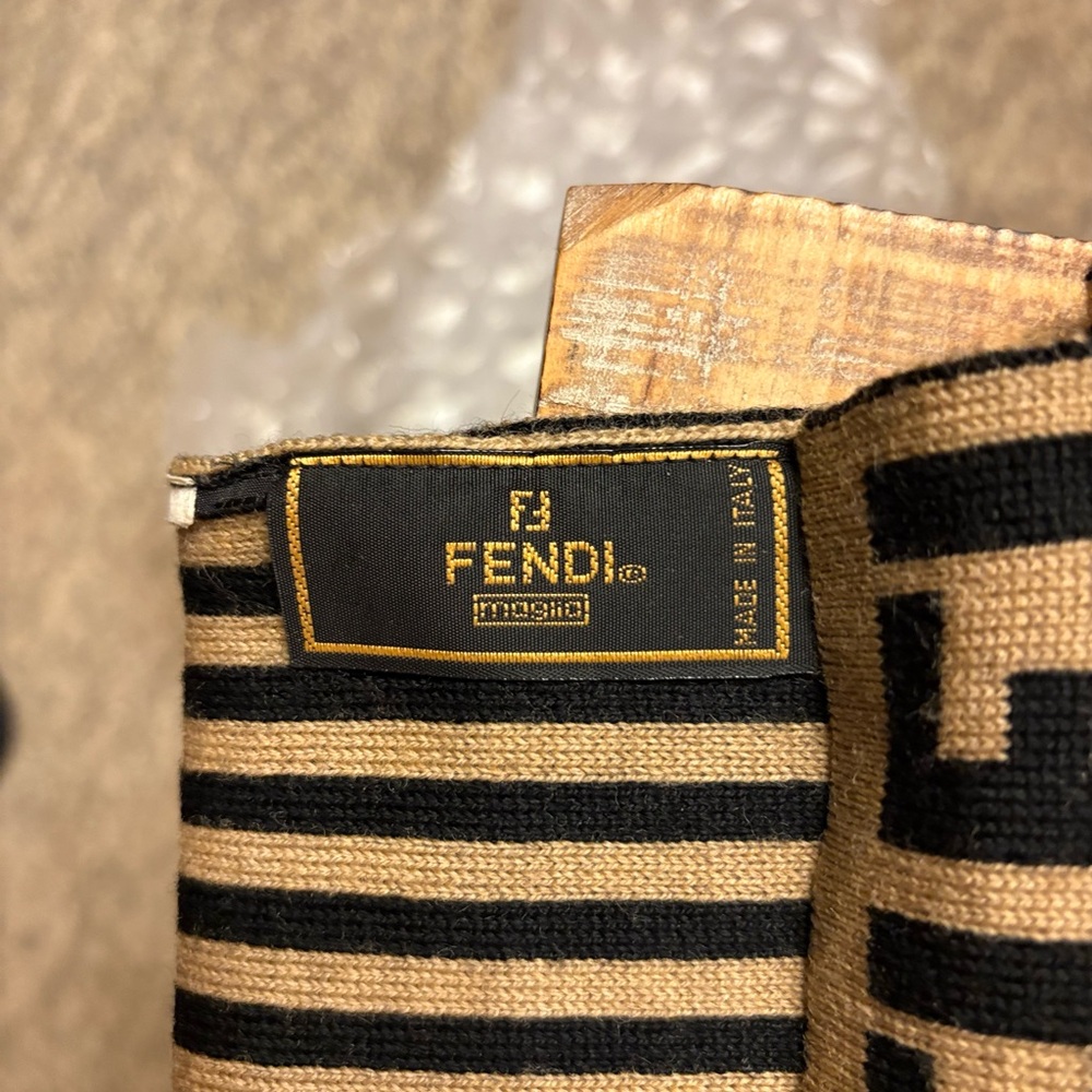 Fendi Beige & Black Striped Monogram Knit Scarf - Picture 5 of 9